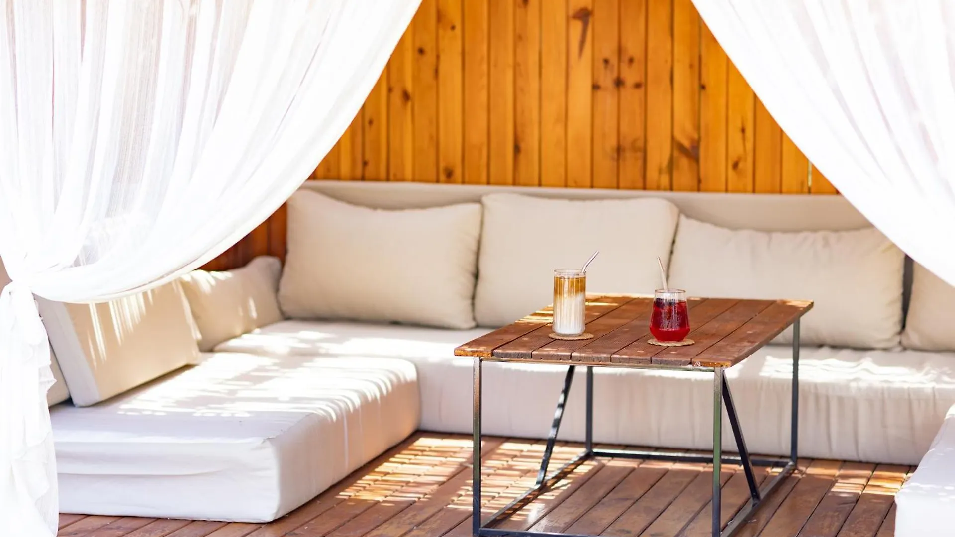 Mistral Alacati Hotel Çeşme